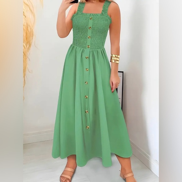 boutique Dresses & Skirts - New , Maxi Dress women’s sleeveless summer loose fit long dress 2X 20 22